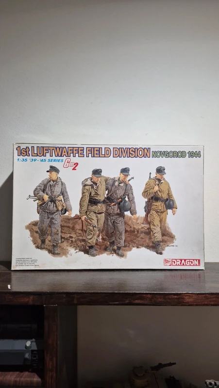 Set statuine Dragon 1st Luftwaffe Field Division Novgorod 1944 Gen2 1:35