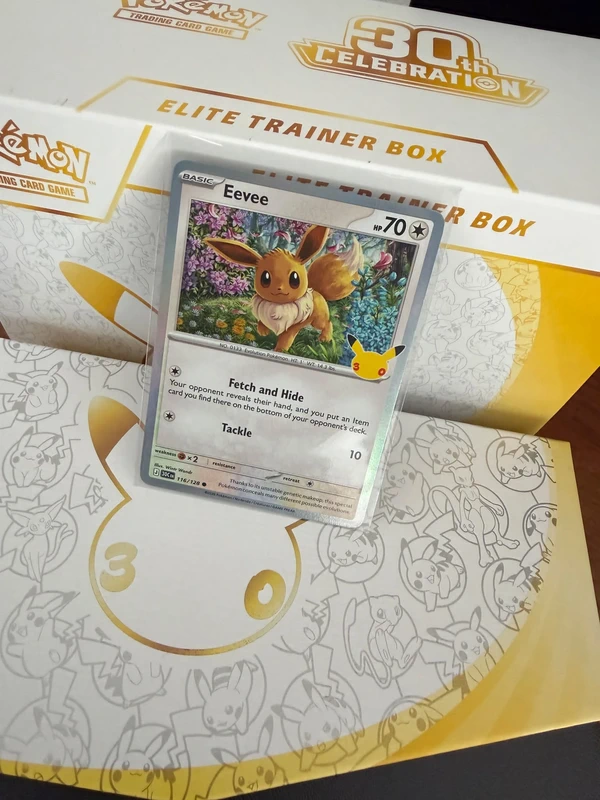 Eevee 116/128 – Pokémon 30th Anniversary