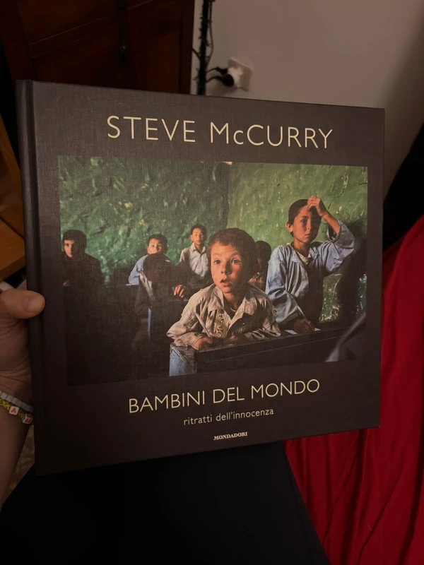 Bambini del mondo. Ritratti dell'innocenza. Ediz. illustrata (Rizzoli Illustrati) - Steve McCurry