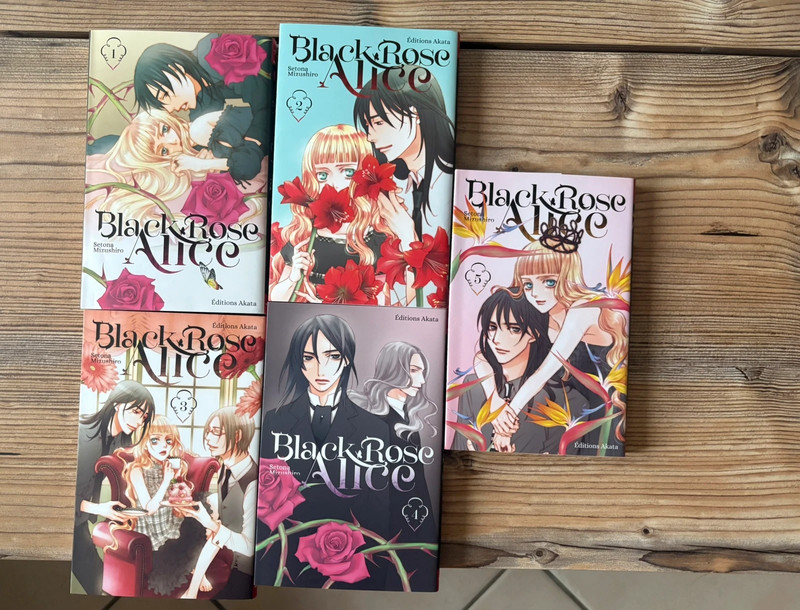 Manga 1 à 5 du manga Black Rose Alice