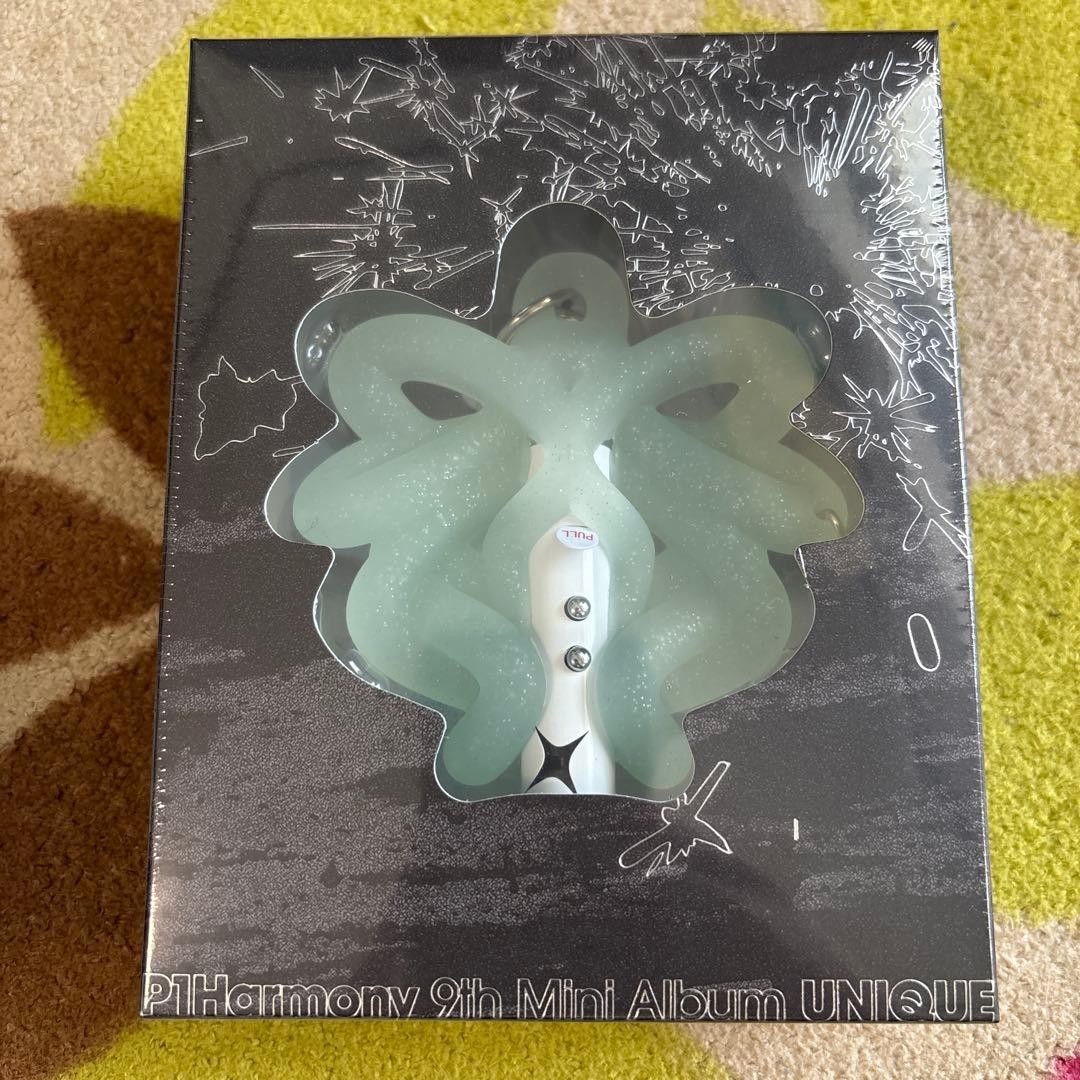 P1Harmony UNIQUE Light Keyring Ver. Japan CD