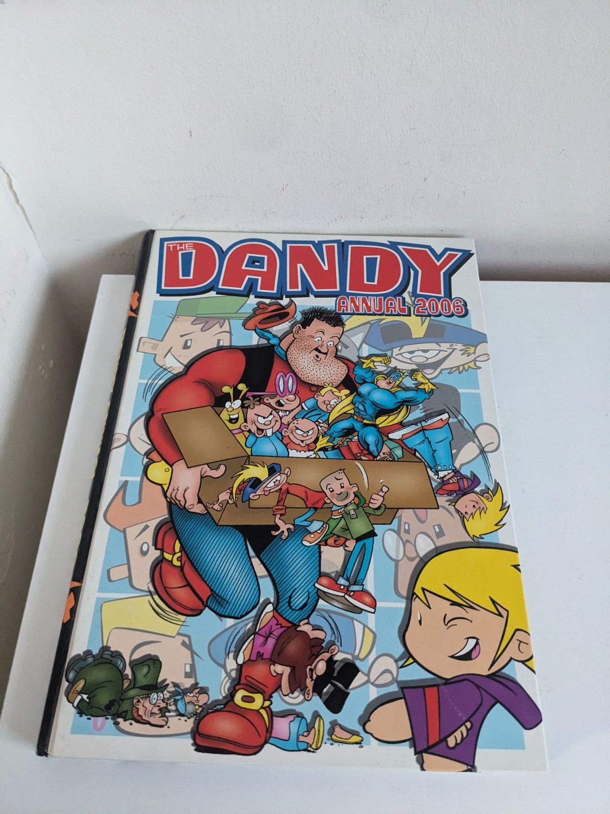 The Dandy Book Annual 2006 Unclipped Good Condition Desperate Dan, Bananaman