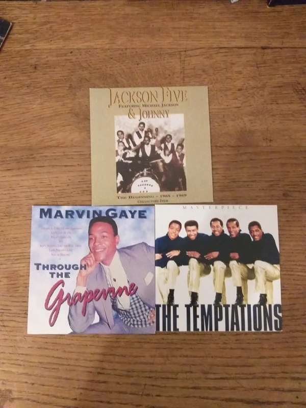 Lit de 3 albums collector