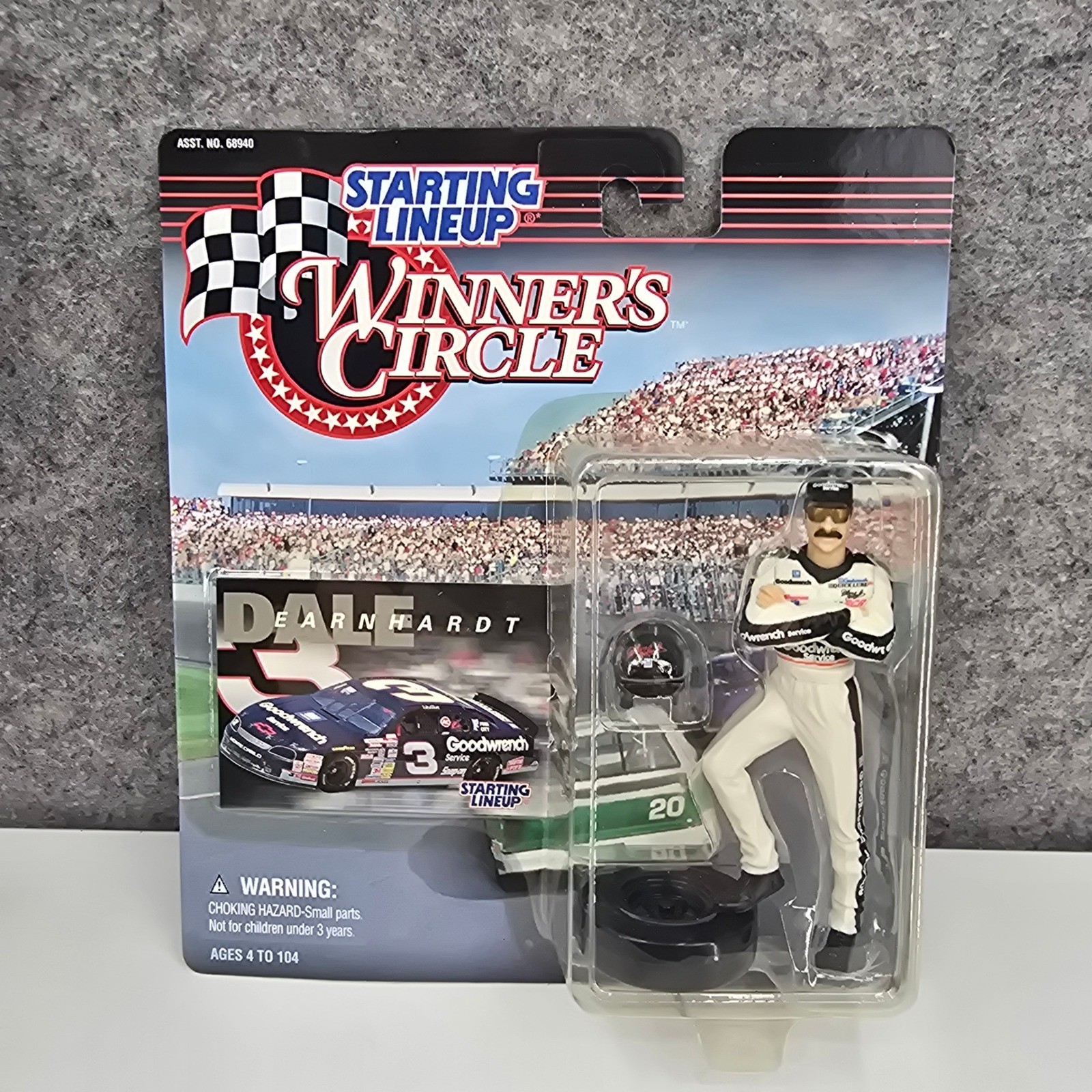 Kenner Starting Lineup Winners Circle Dale Earnhardt 3 Figurine 1997 NASCAR