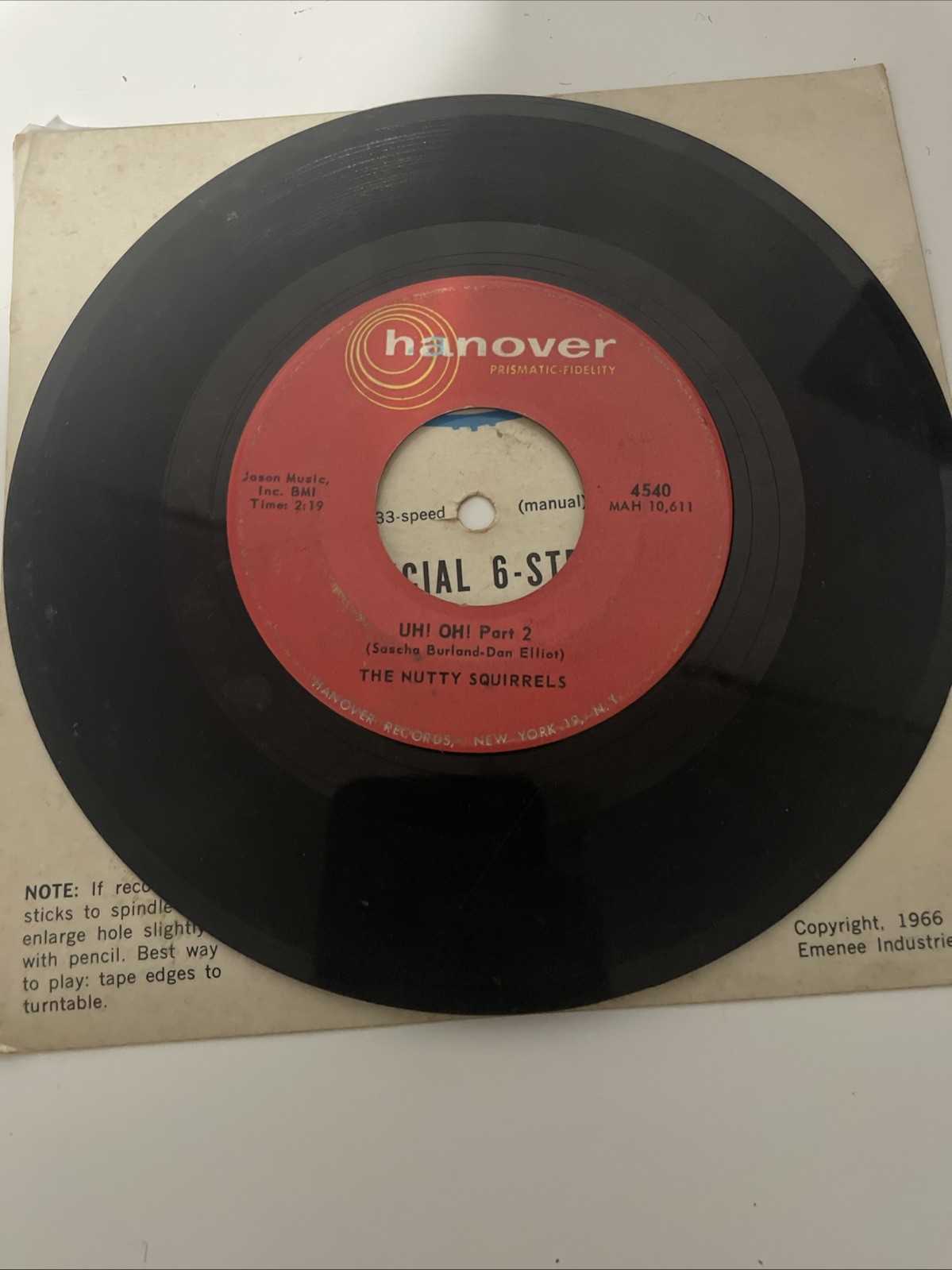 The Nutty Squirrels: Uh! Oh! Part 1 & 2, 45 RPM VG (EB)