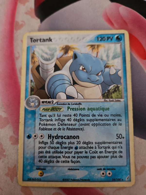 Carte pokémon holographique