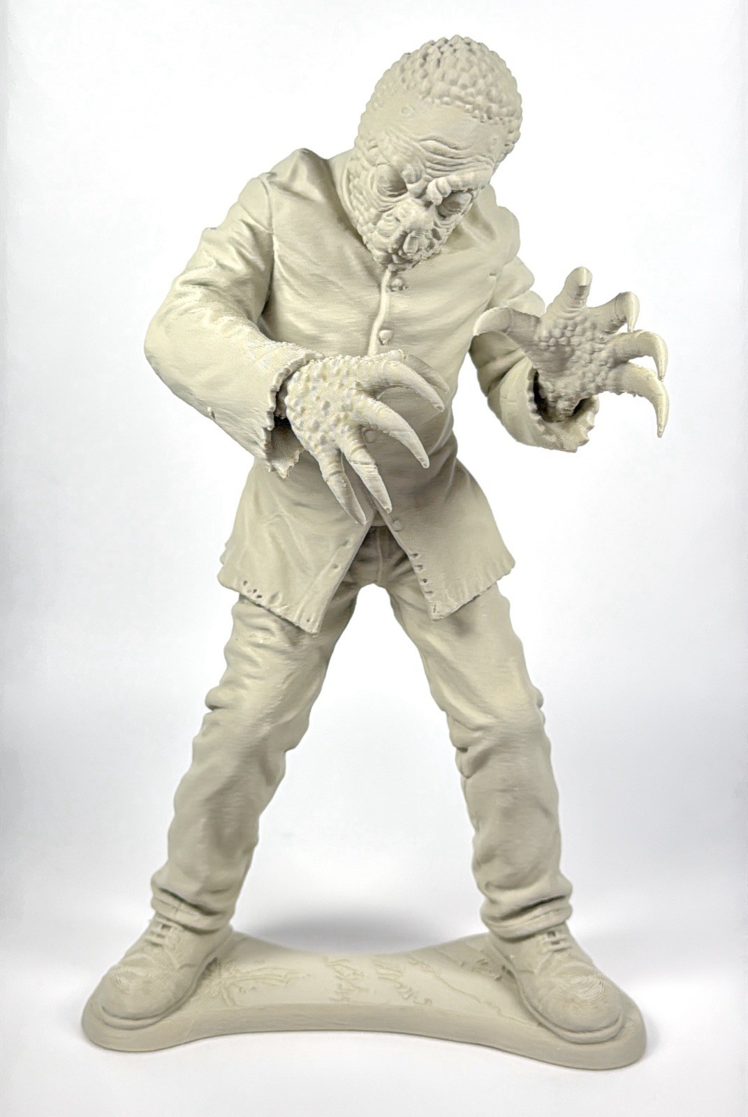 The Mole People 8 Inch Paintable Toy