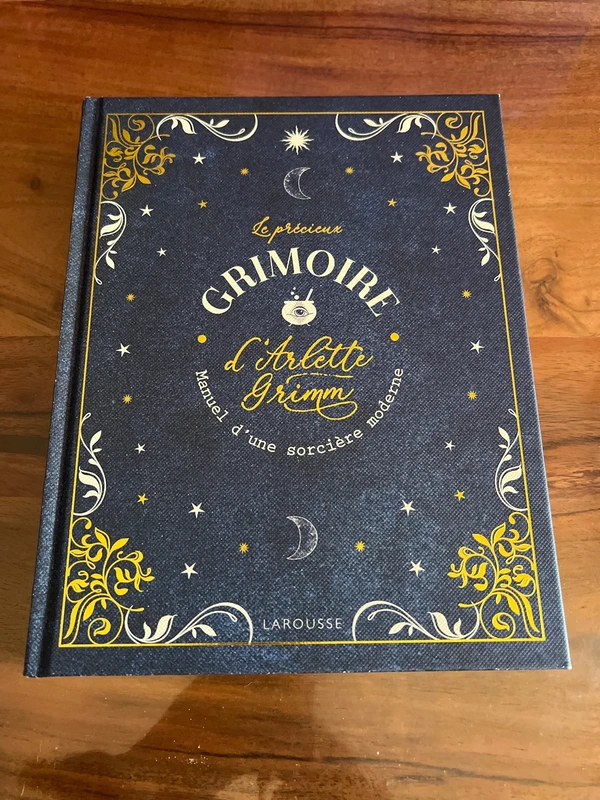Le précieux grimoire V13