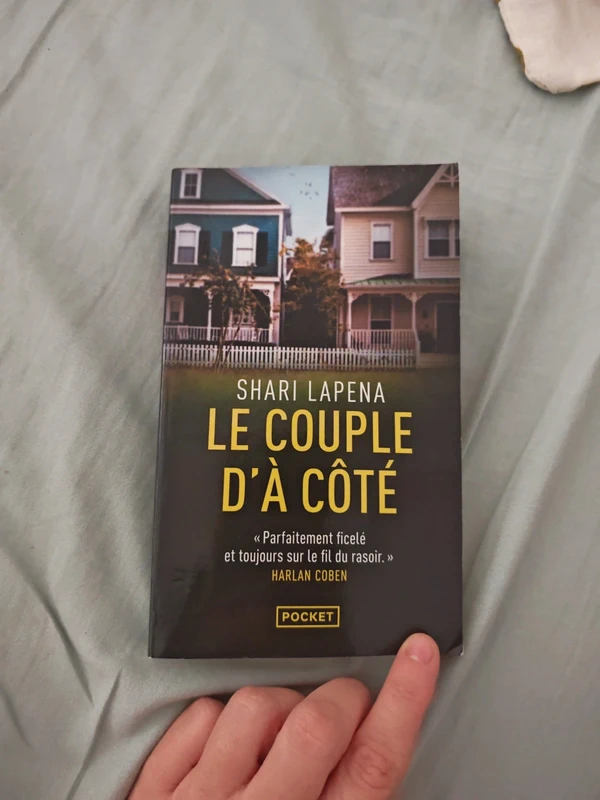Le coupe d'à côté de Shari Lapena