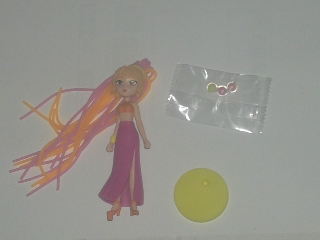 UNA PICCOLA BAMBOLA DI CHIX GIRLS CLUB FASHION DOLLS BLUE OCEAN (29.327)