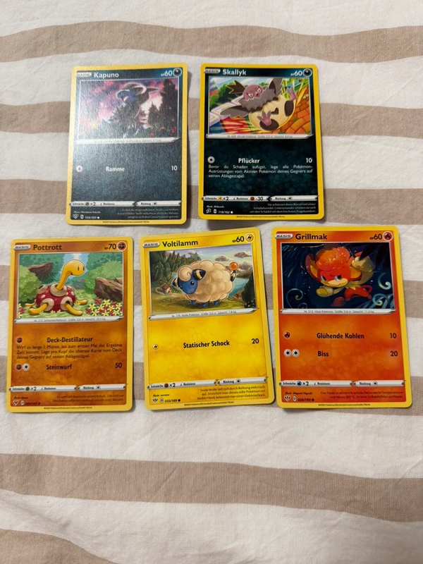 Pokémon Karten Basis 2020 Paket 5 Stück