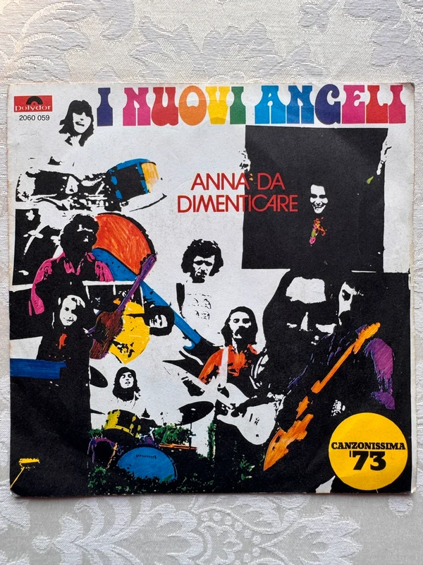 45 giri I Nuovi Angeli - Anna da dimenticare / Il cuscino bianco