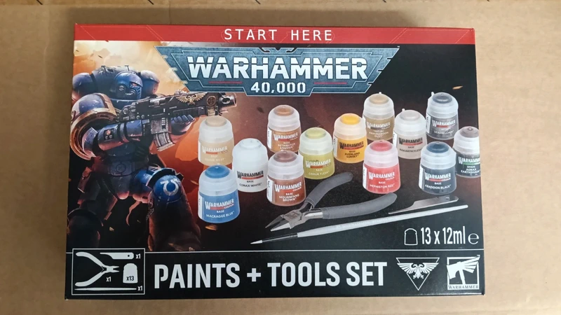Warhammer 40K -Space Marines Paints + Tools Set