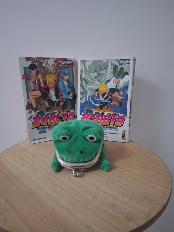 Tome 1 et 2 du manga boruto et porte monnaie Naruto