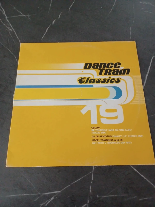 Dance Train Classics 19 vinyle maxi 45T