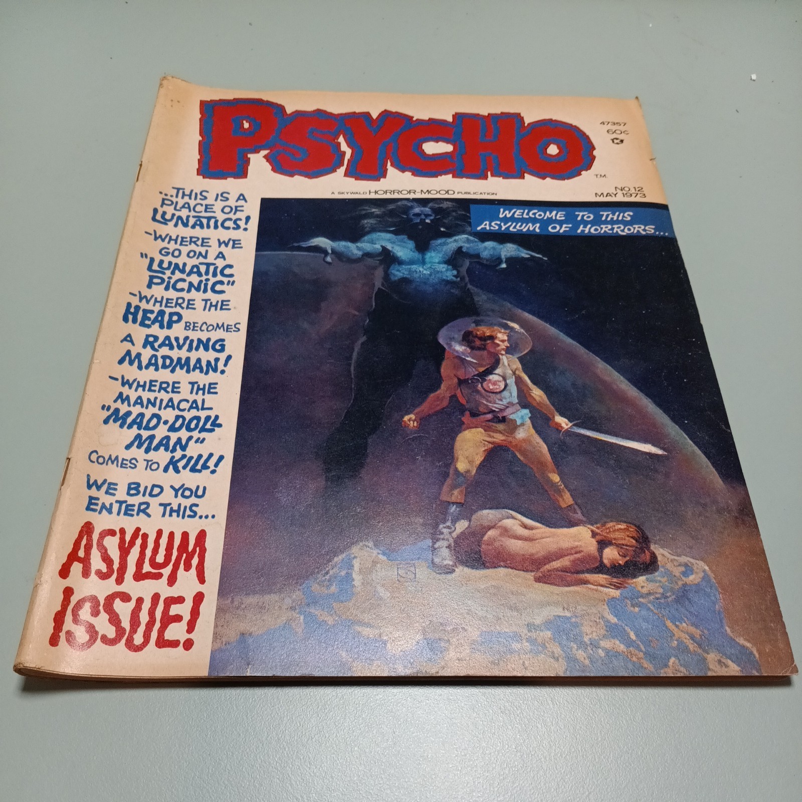 Psycho Magazine # 12 maggio 1973 Dust shadow copertina Jones