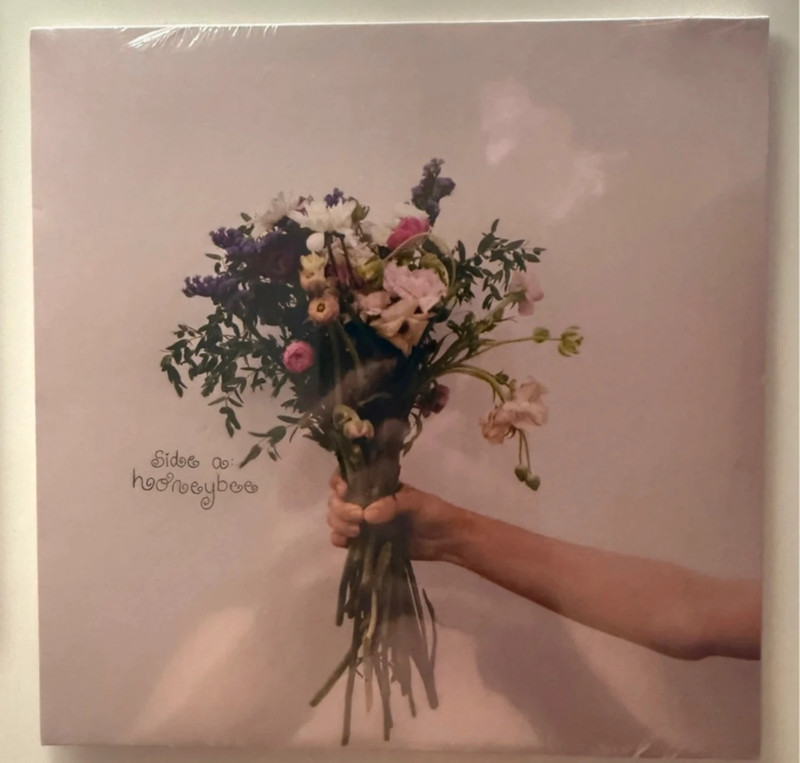 Vinyl Single Olivia Rodrigo honeybee