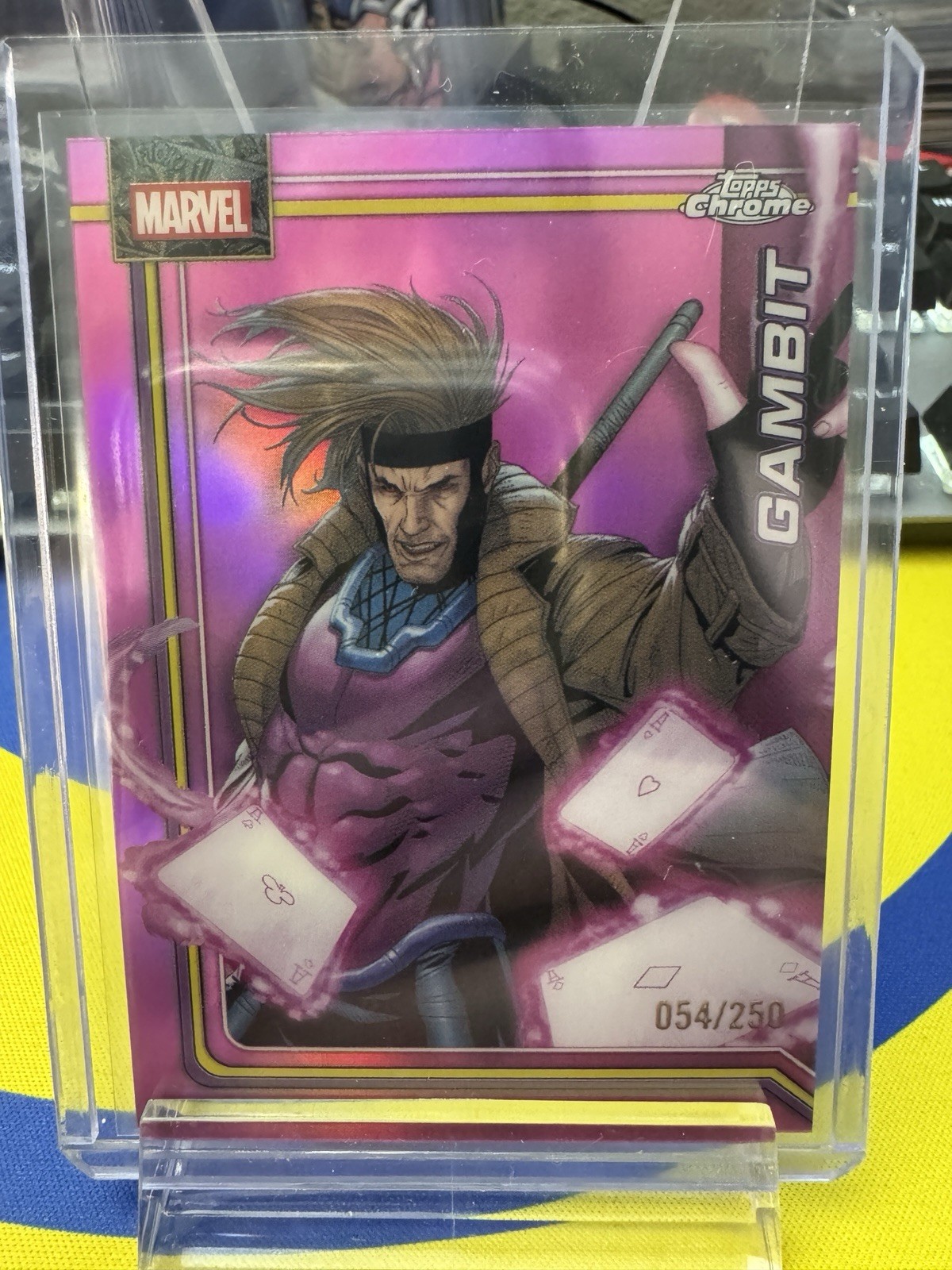 2026 Topps Chrome Marvel Comics #39 Gambit rifrattore rosa /250