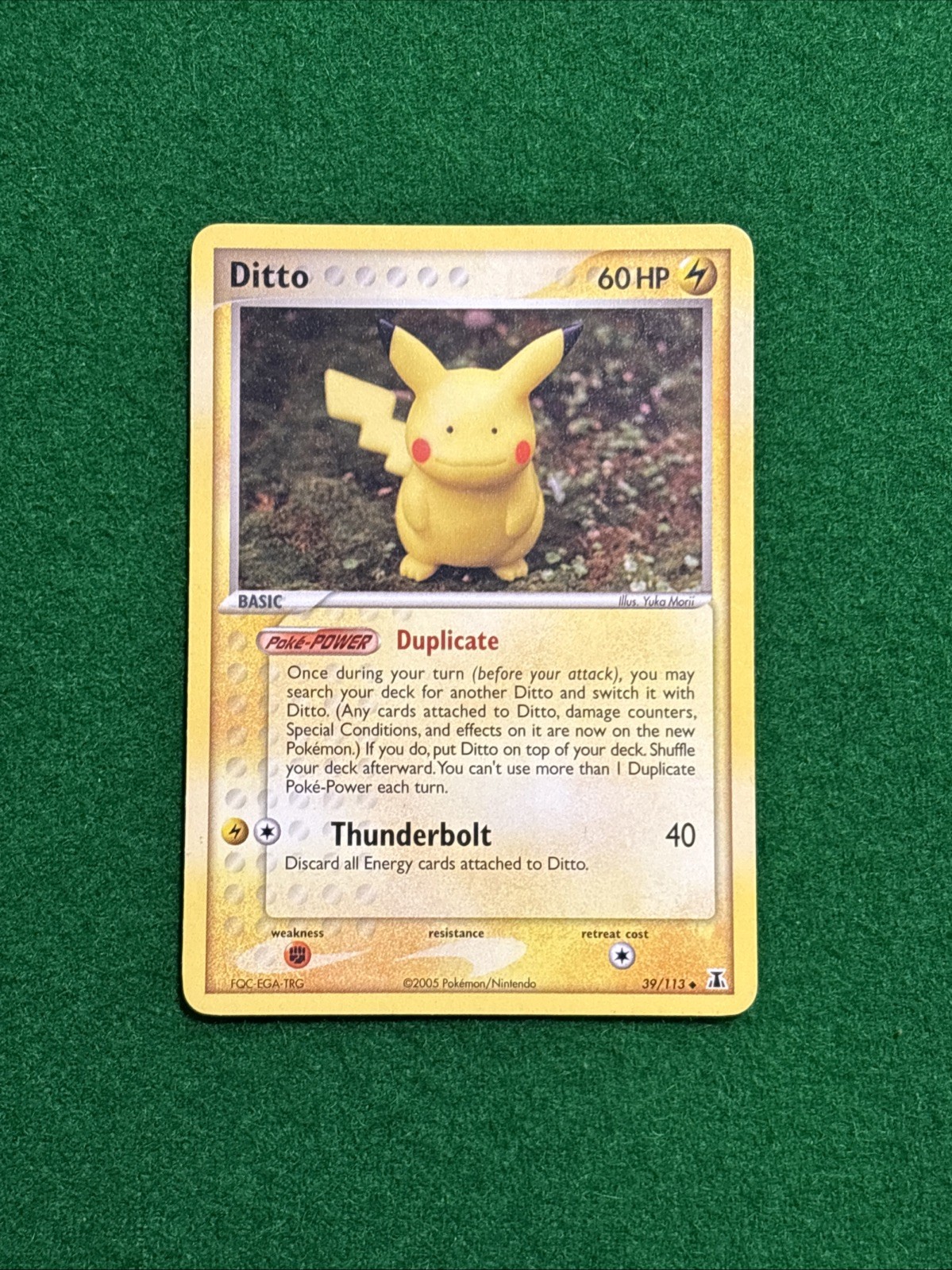 Pokemon Ditto 39/113 (Pikachu) Ex Delta Species MP