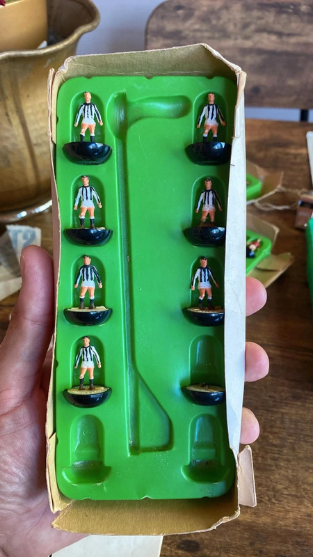 Subbuteo juve