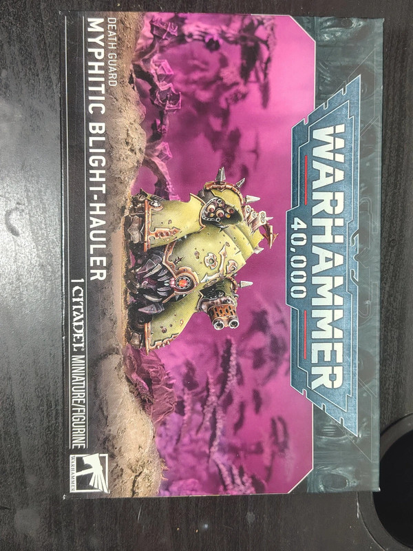 Myphitic Blight-hauler warhammer 40k just the box and the instructions chaos