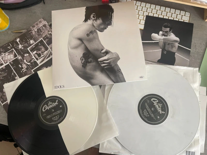 Yungblud Idols Vinyl original + Fehlcharge