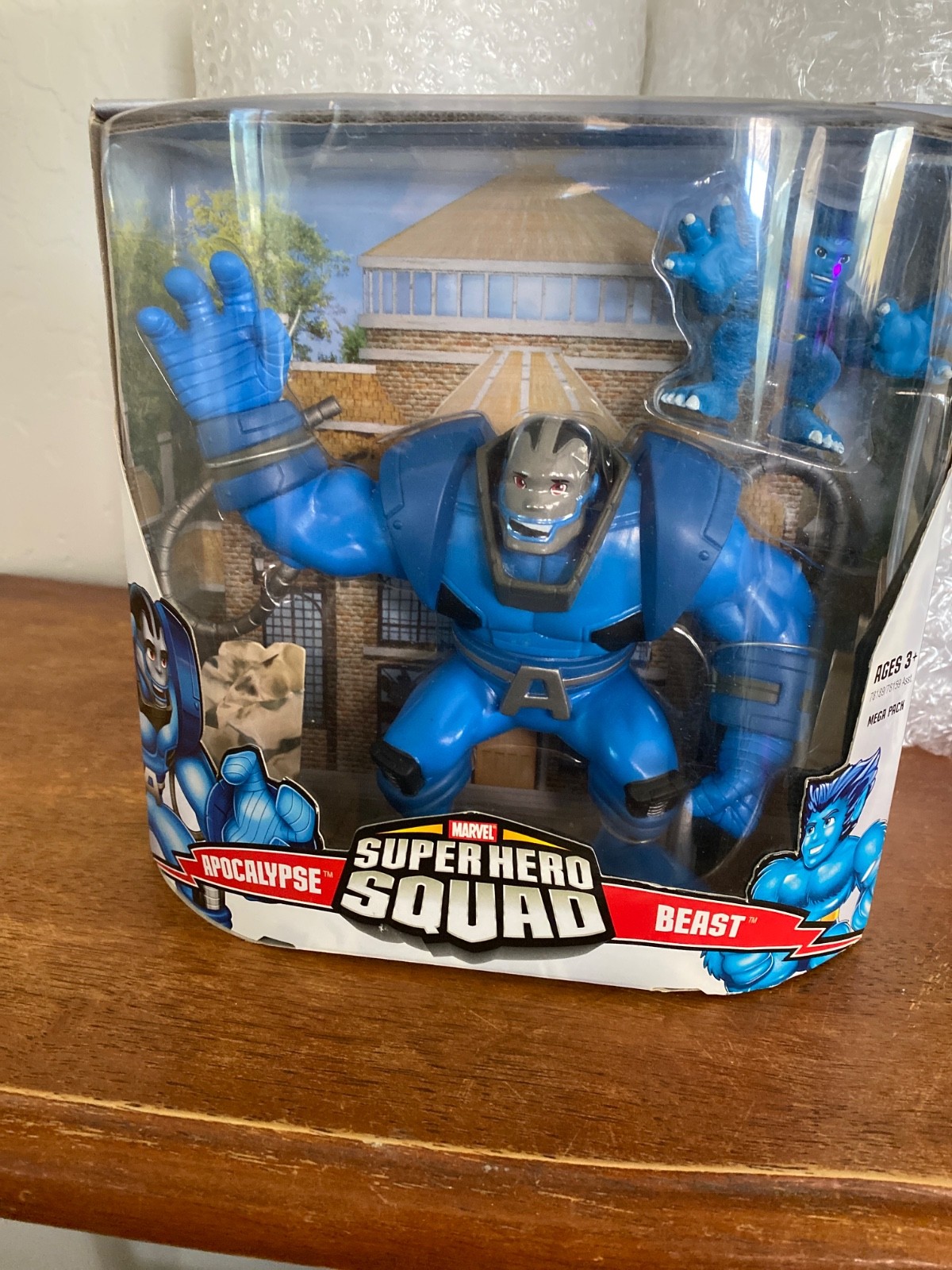 Marvel Super Hero Squad APOCALYPSE & BEAST figures Mega-Pack Box