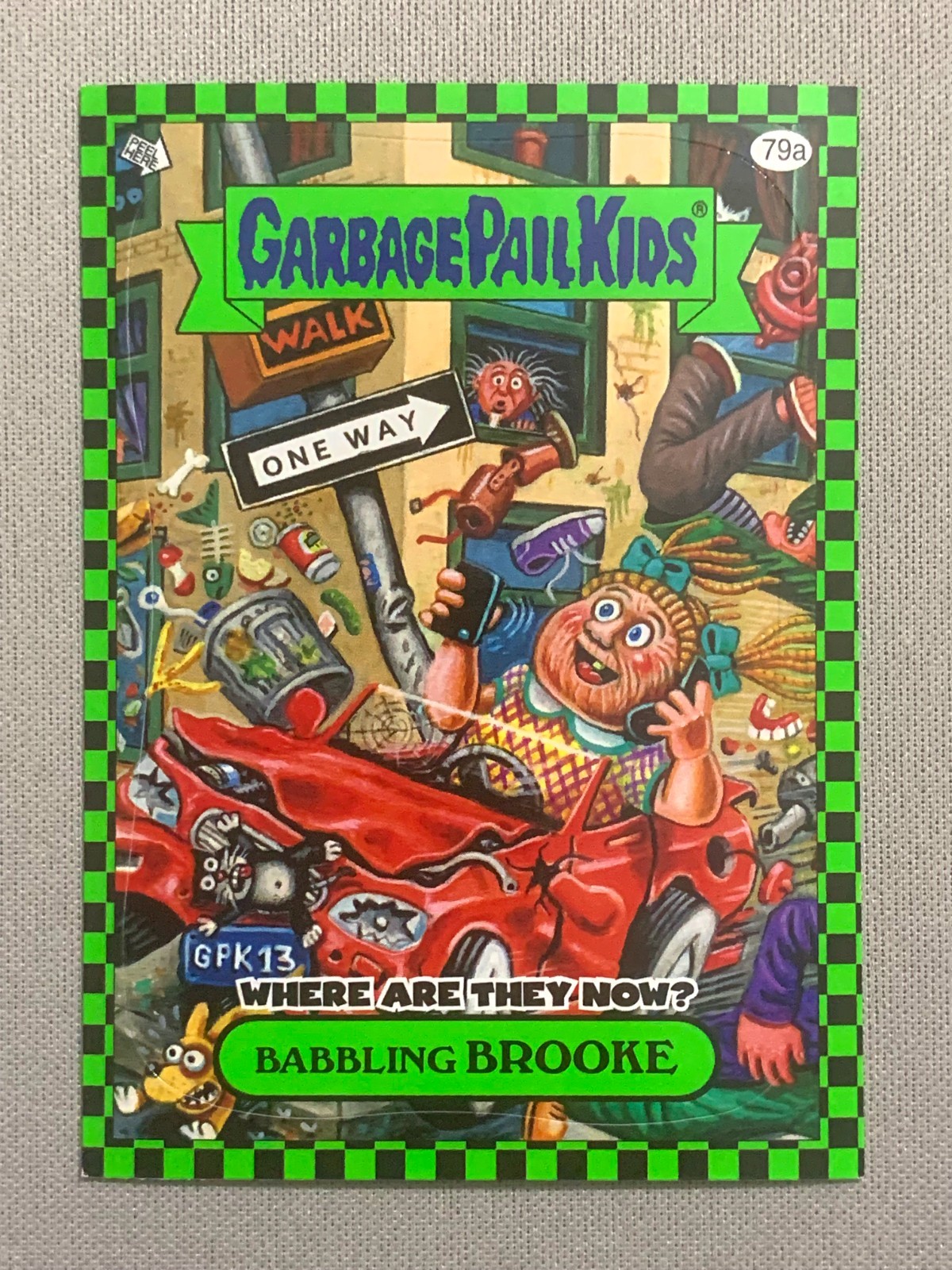 2010 Topps Garbage Pail Kids Flashback Serie 1 Verde: Babbling Brooke #79a