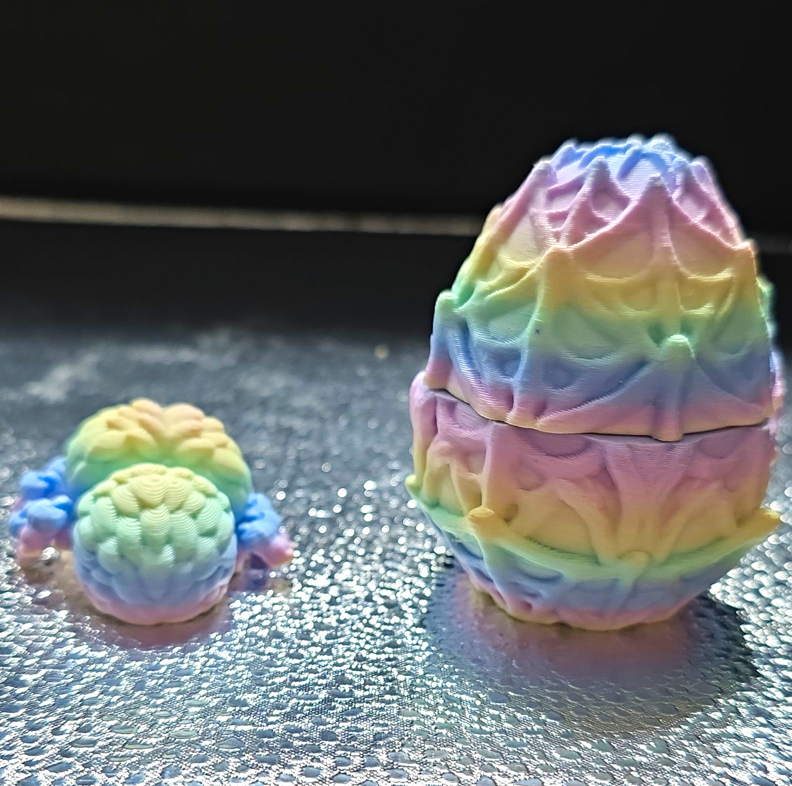 2-Pack Multicolor Abstract Egg Shaped Plastic Lidded Boxes w/ 3D Spider Figure