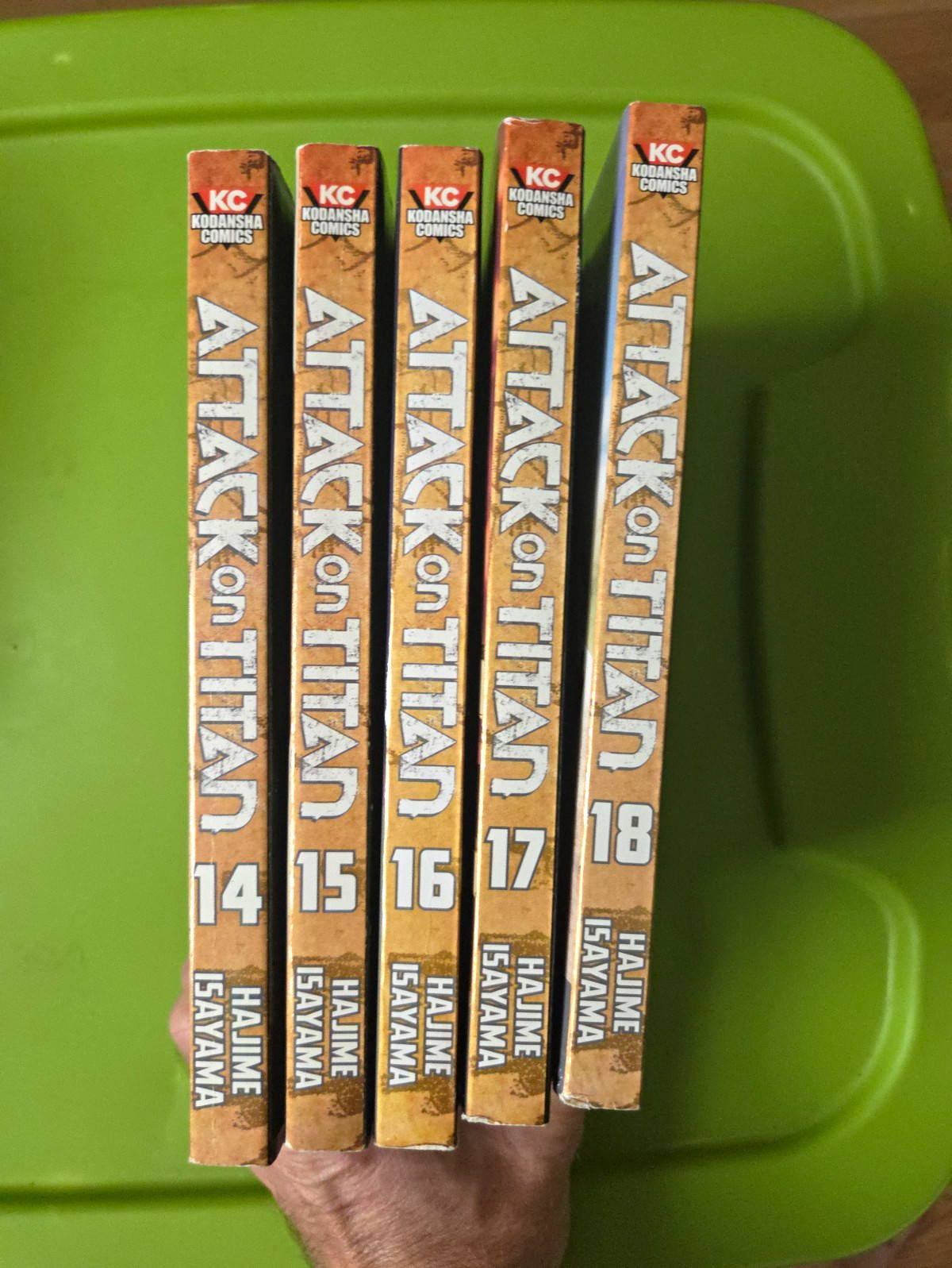 Lotto fumetti manga Attack on Titan vol 14-18 Hajime Isayama Kodansha