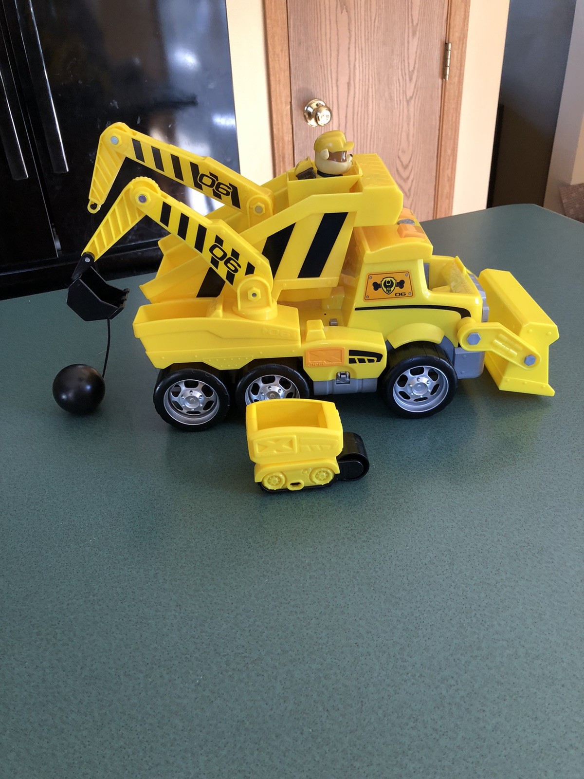 PAW PATROL Veicolo di Soccorso Rubble Ultimate Bulldozer