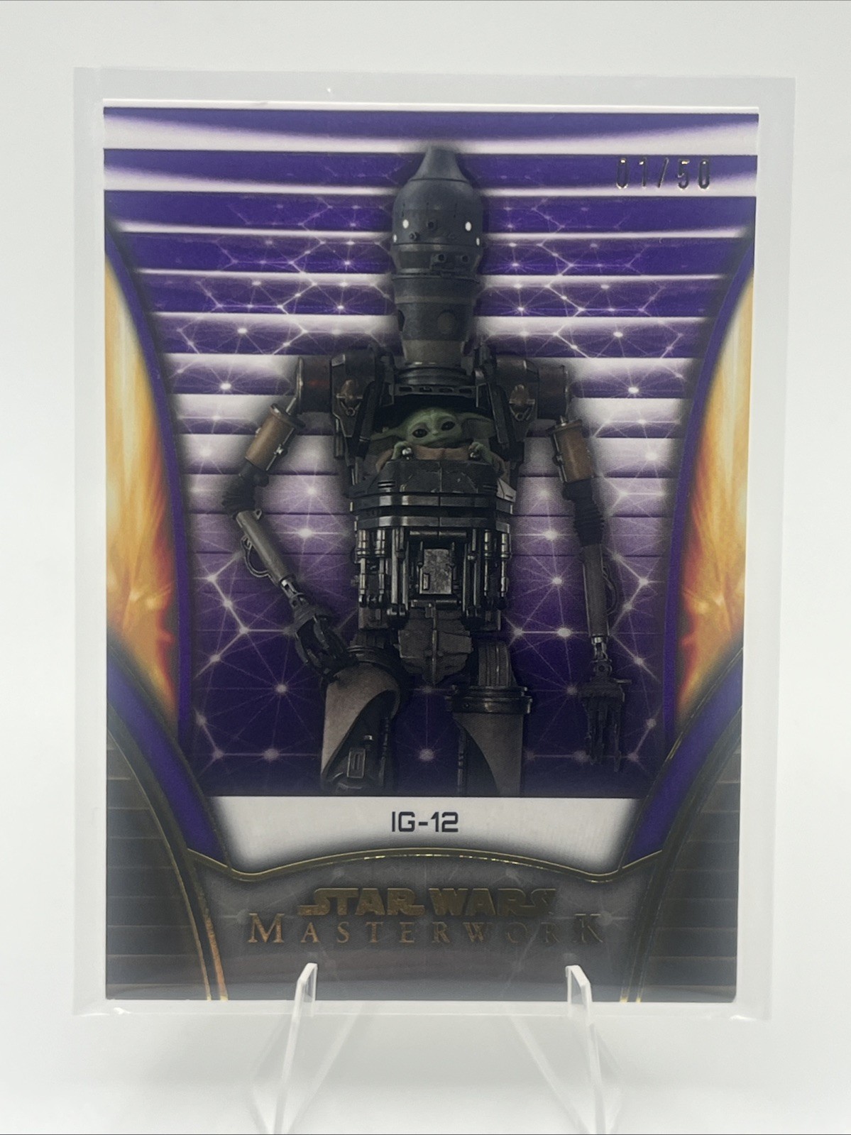 2025 Topps Star Wars capolavoro IG-12 (& Grogu) viola #1/50 SSP prima stampa