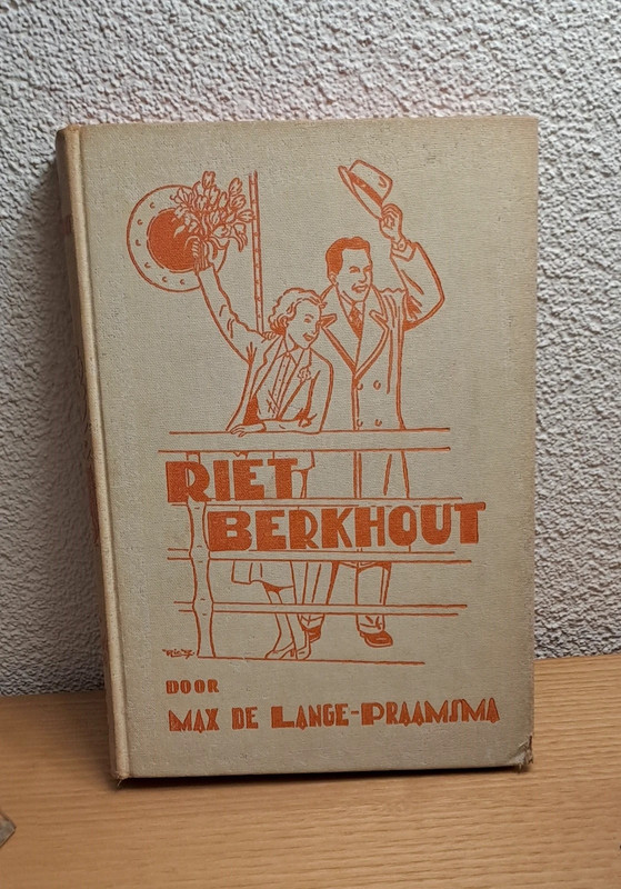 Boek Riet Berkhout door Max de Lange-Praamsma.