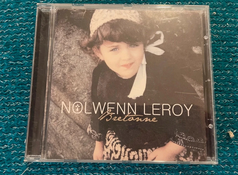 CD en très bon état de Nolwenn Leroy intitulé : Bretonne.