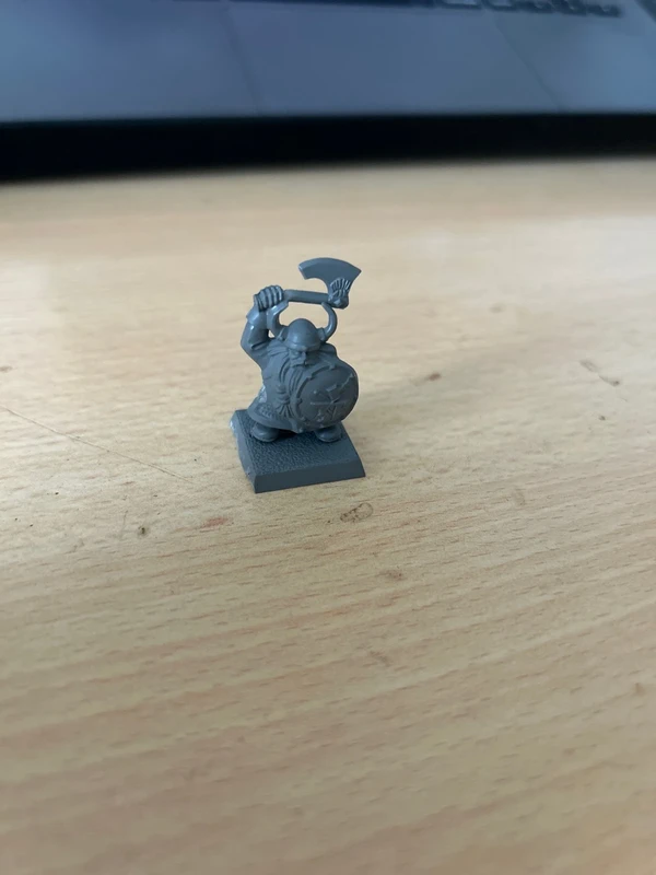Enano Warhammer