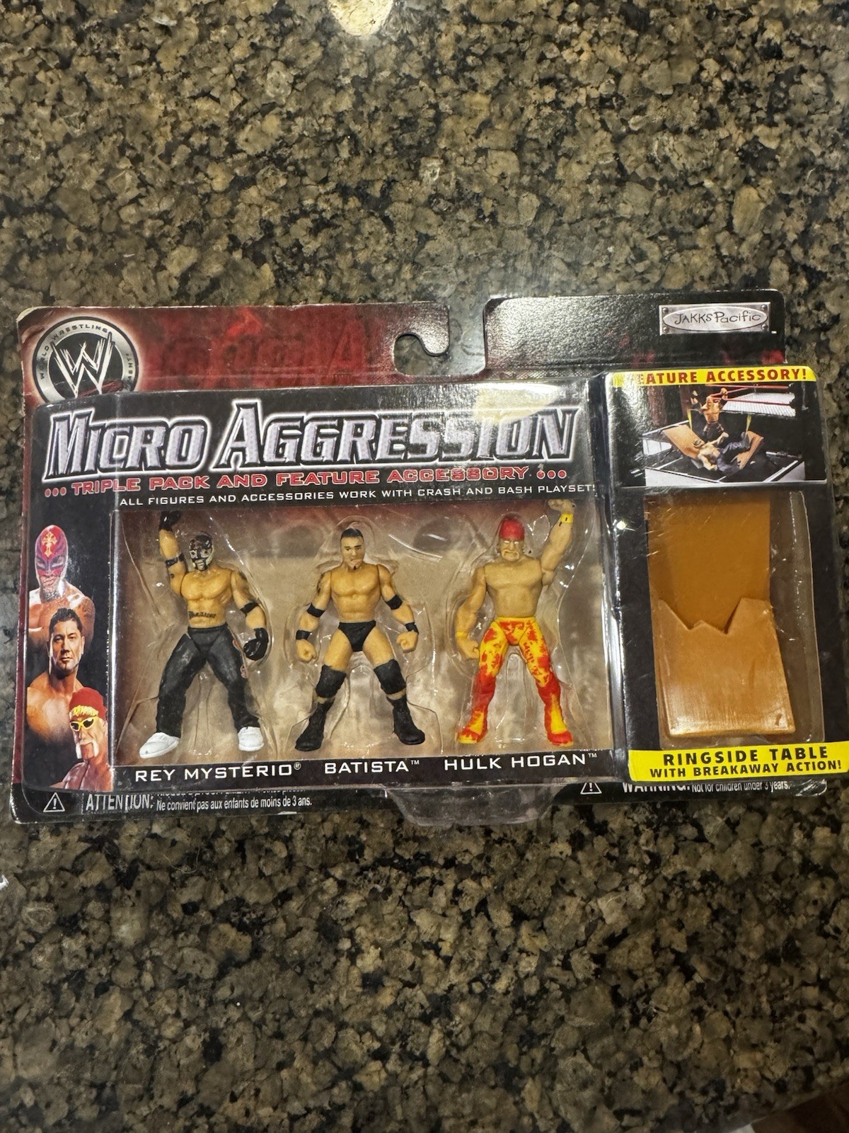 WWE MICRO AGGRESSION 3 PACK FIGURE SERIES 2 Rey Mysterio Batista Hulk Hogan New