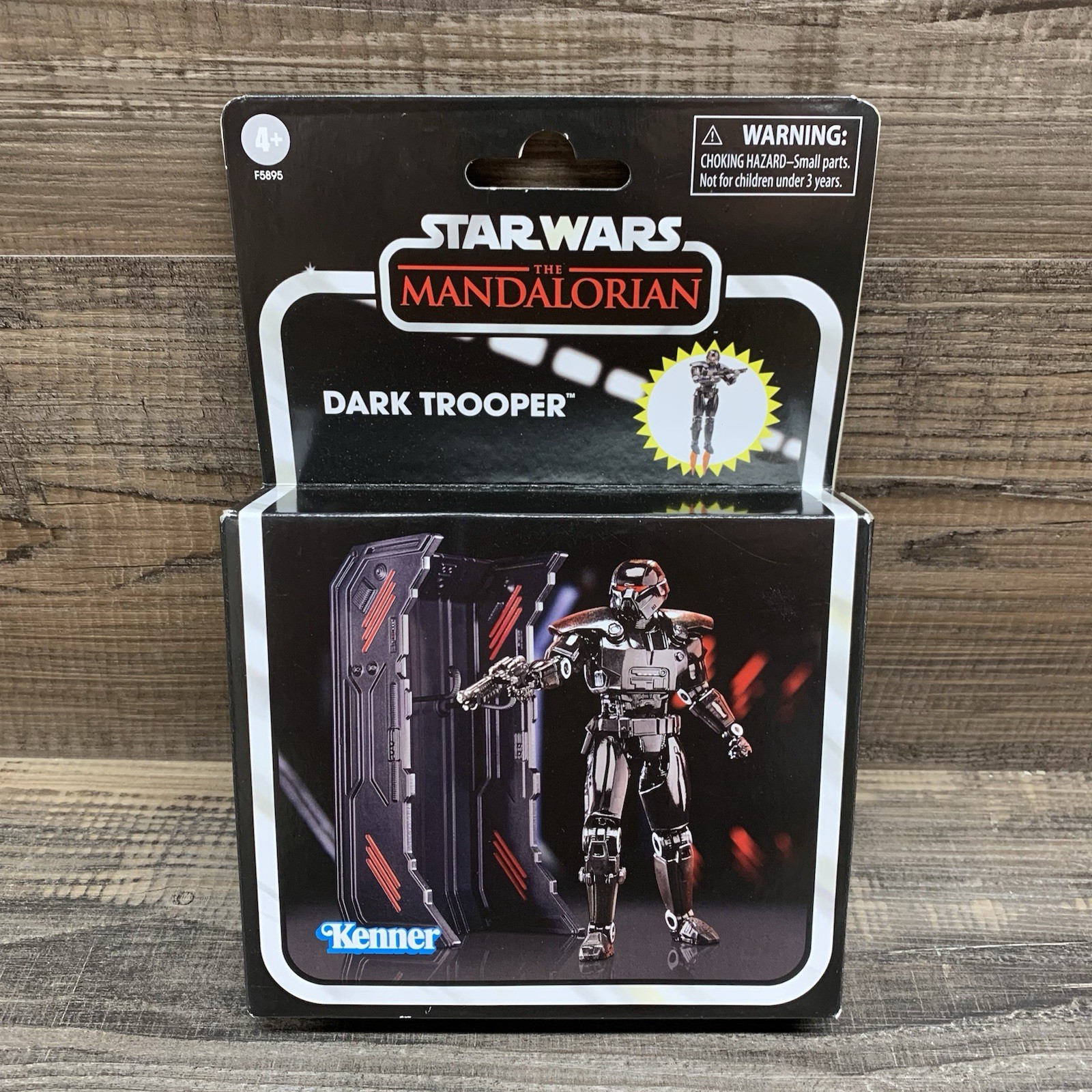 Star Wars Mandalorian The Vintage Collection Dark Trooper Deluxe Action Figure
