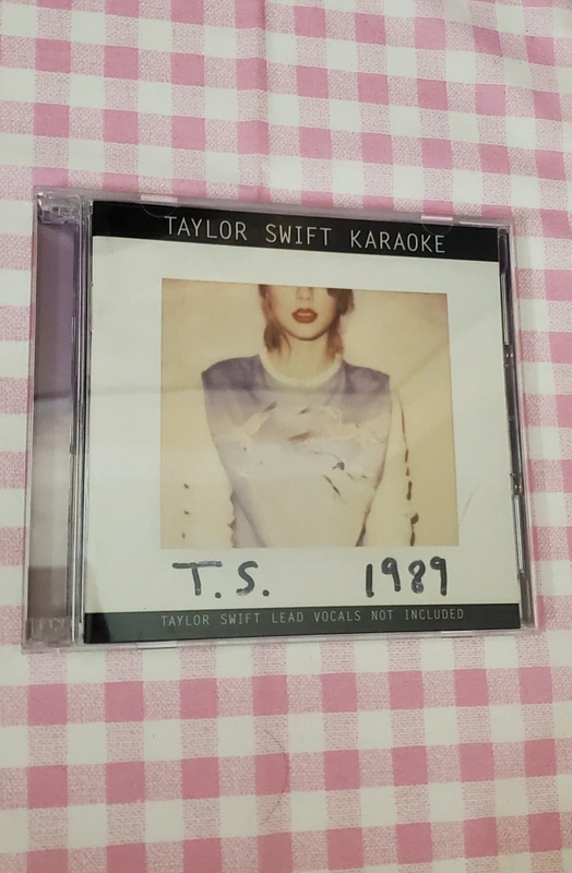 Taylor Swift 1989 Karaoke Edition CD
