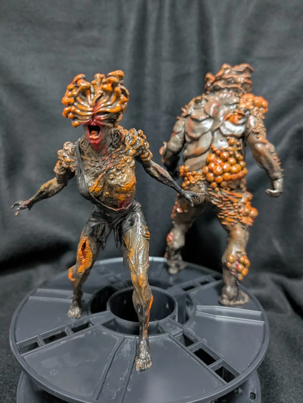 Figuras Bloather & clicker the last of us
