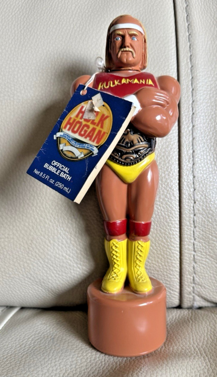 1986 WWF Titan Sports Hulk Hogan Hulkamania Soaky  Bubble Bath Bottle