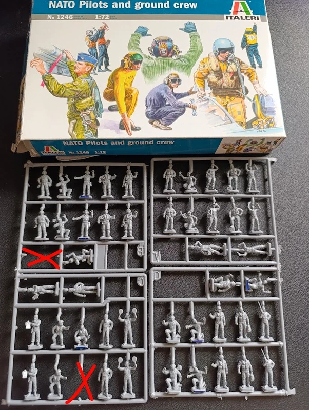 Figurines Italeri 1:72 NATO pilots and ground crew
