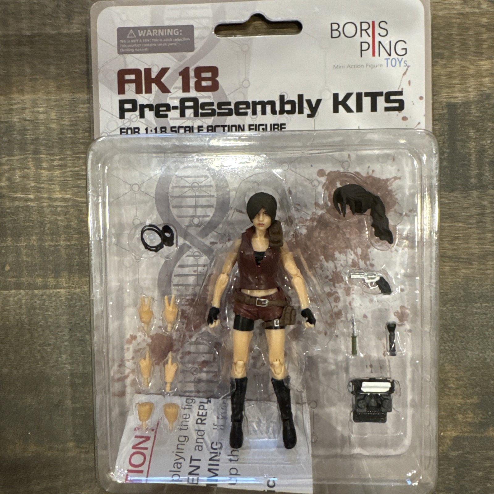 Figurina Boris Ping AK18 #2 4" 1:18 nuova cardata 2024 tipo PUBG Ragazza