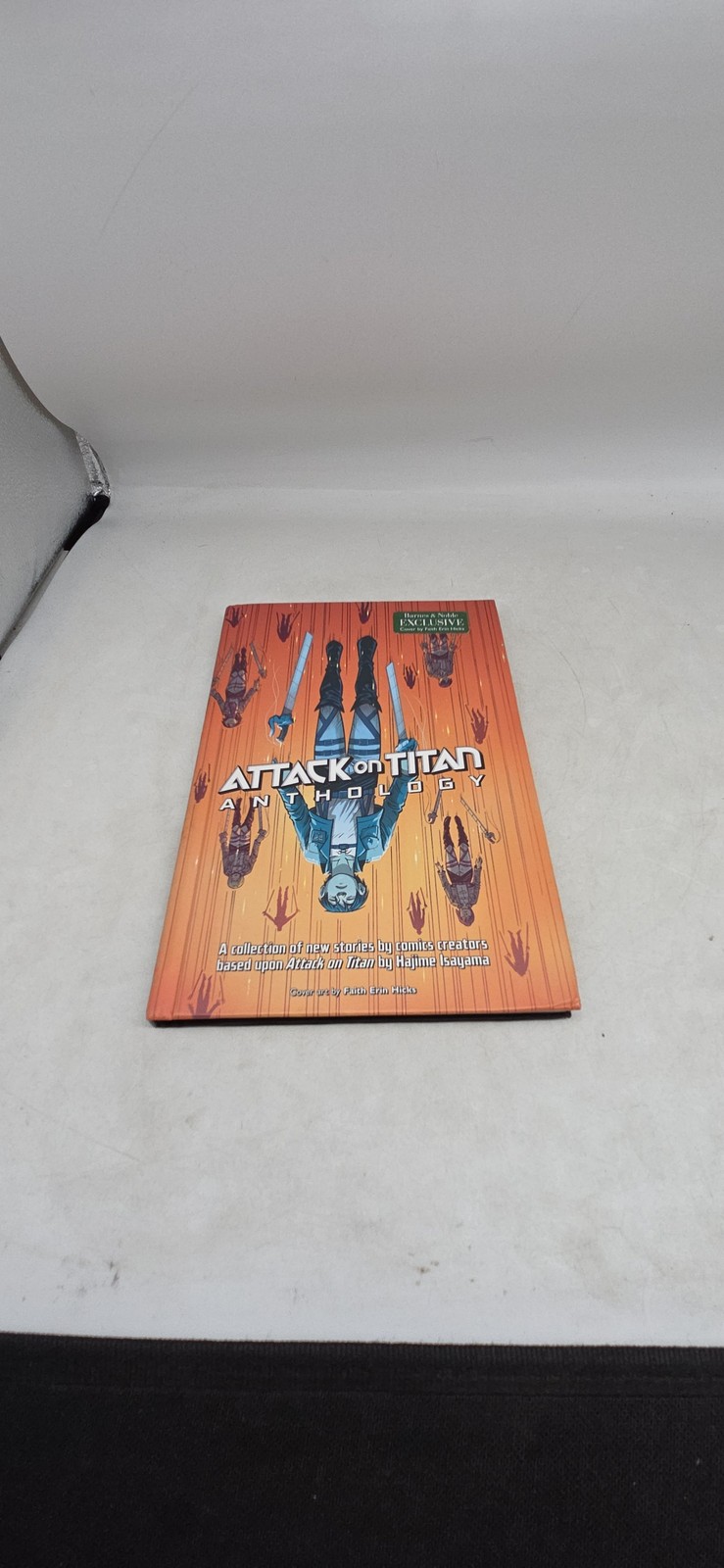 Kodansha Comics Attack on Titan antologia manga copertina rigida 2016