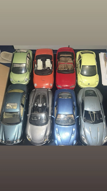 Lot de voiture 1/18 épave