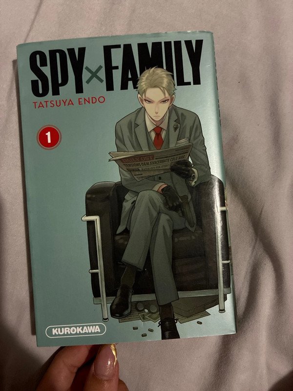 Spy Family Tome 1 parfait état