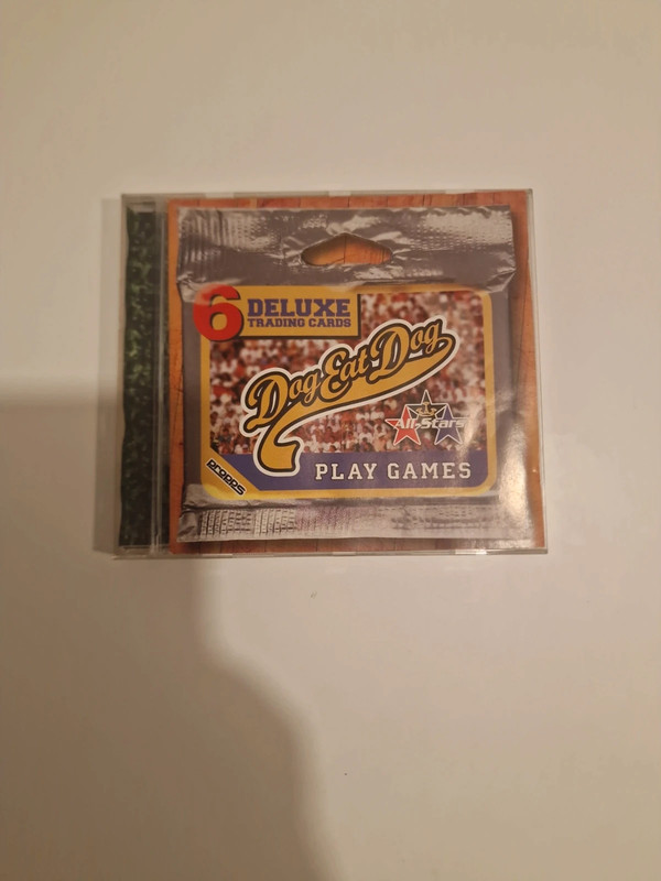 CD Dog eat dog - Play games