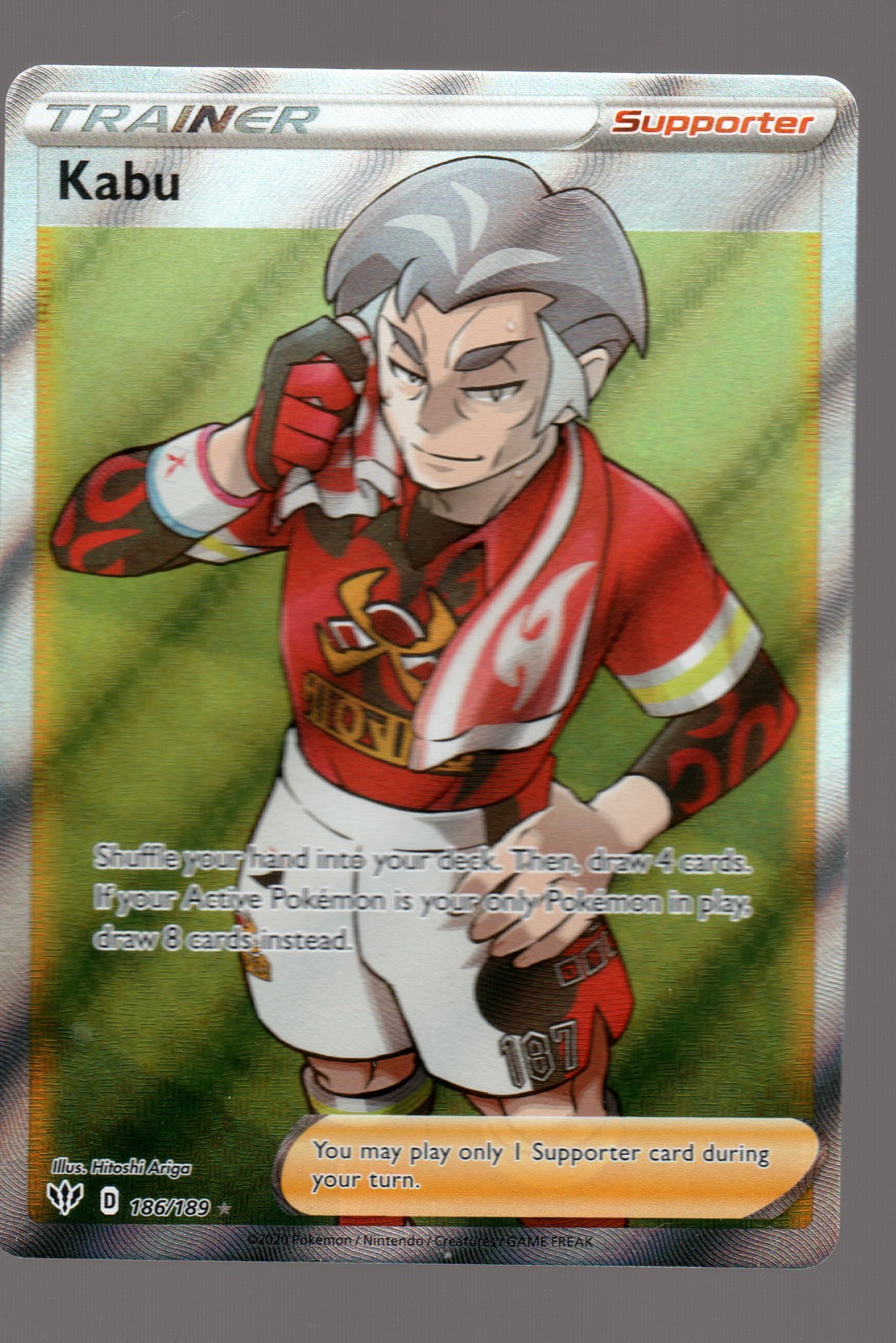 Pokemon Kabu (Full Art) SWSH03: Darkness Ablaze #186/189 quasi nuovo