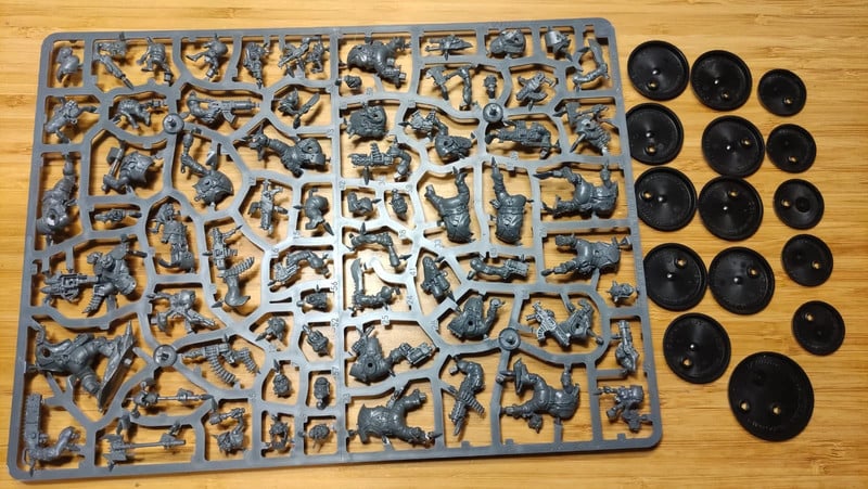 WH40K 10x Ork Boyz and 5x Gretchin