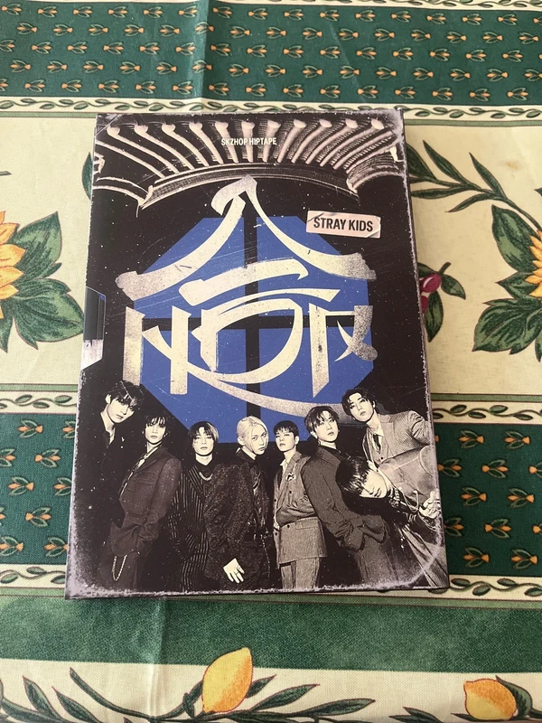 Stray kids skzhop hiptape