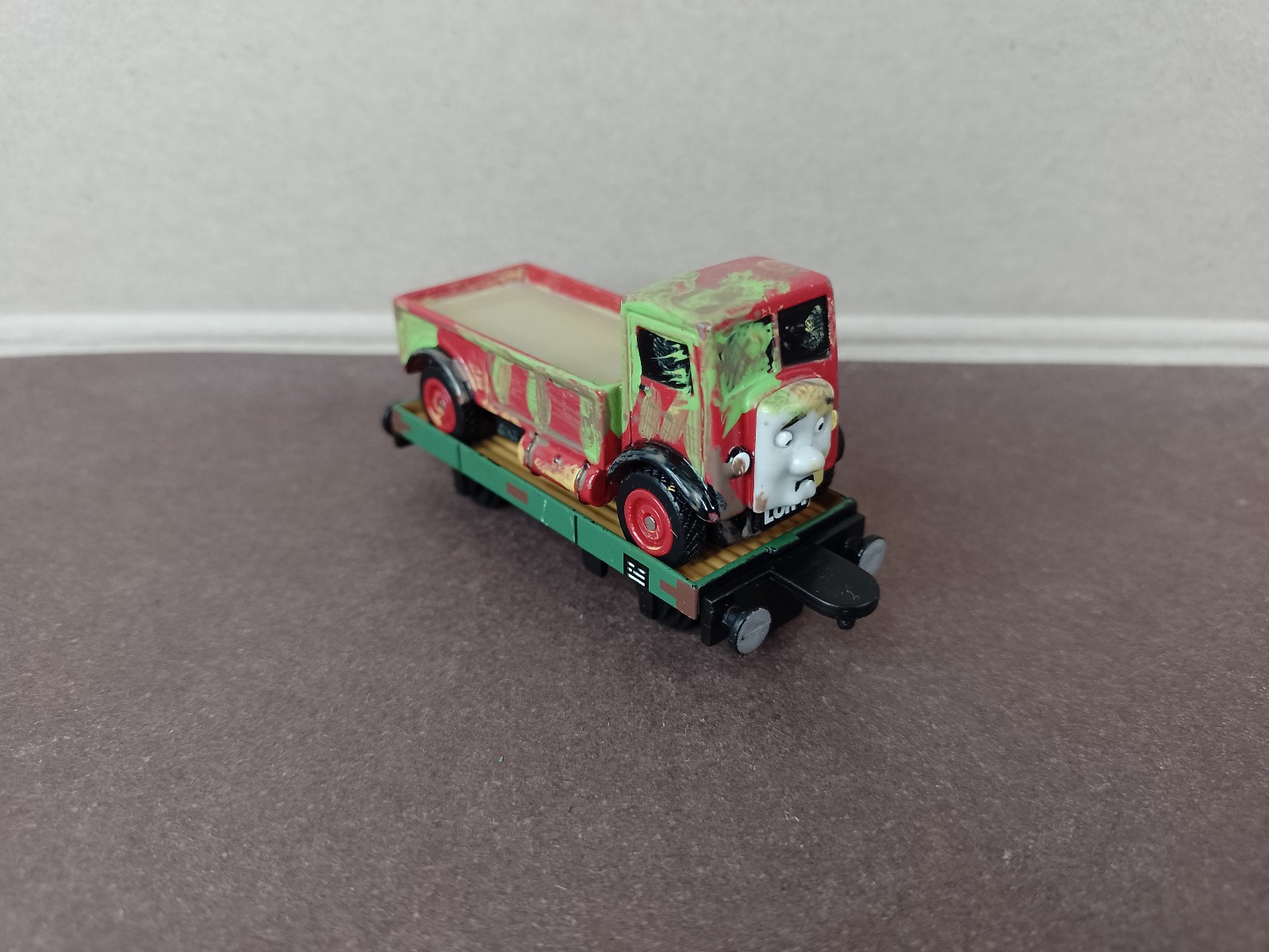Camion 1 - ERTL Thomas Il Carro Armato Motore e Amici Treni
